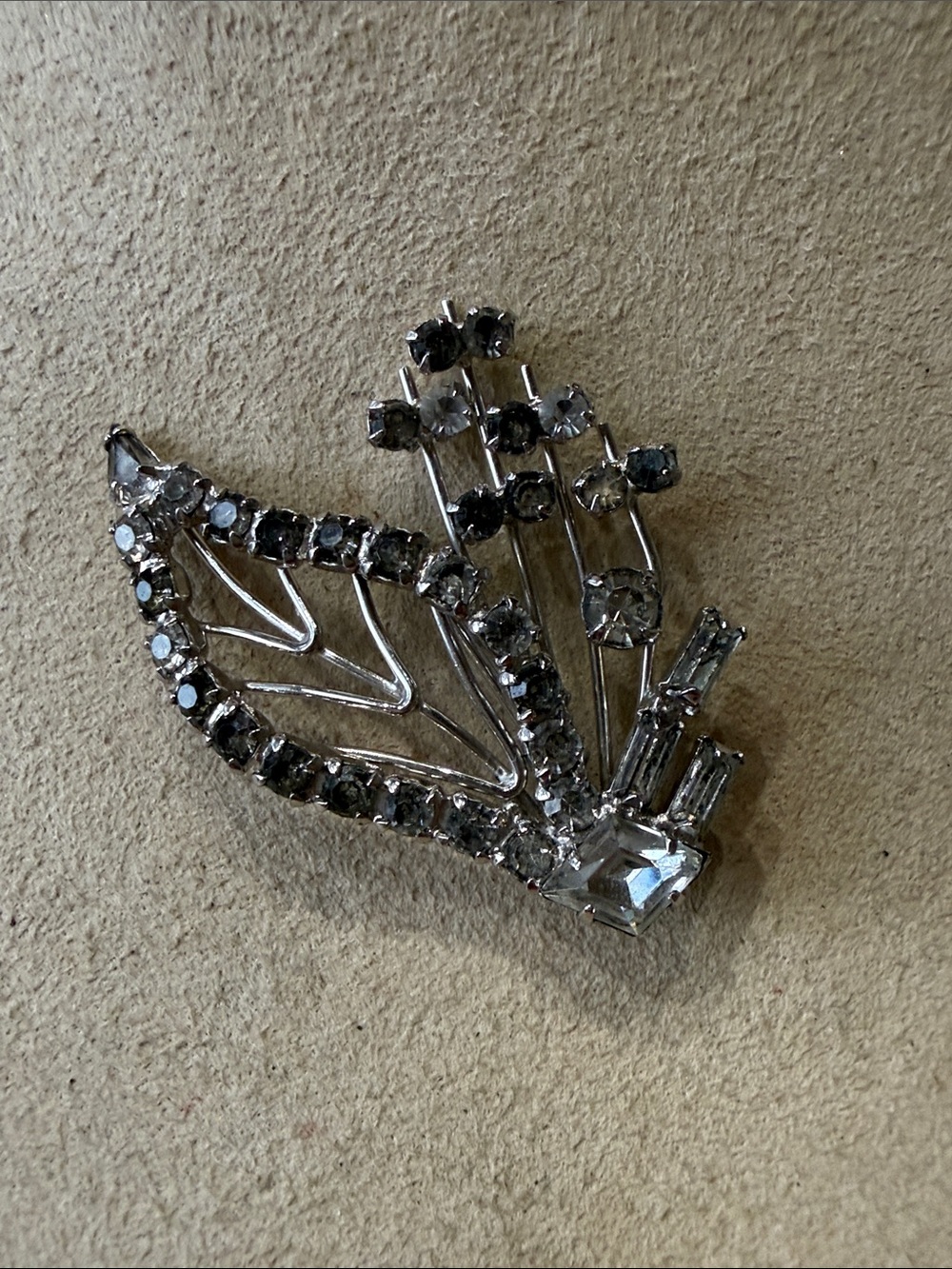 Vintage Silver Crystal Leaf Brooch!